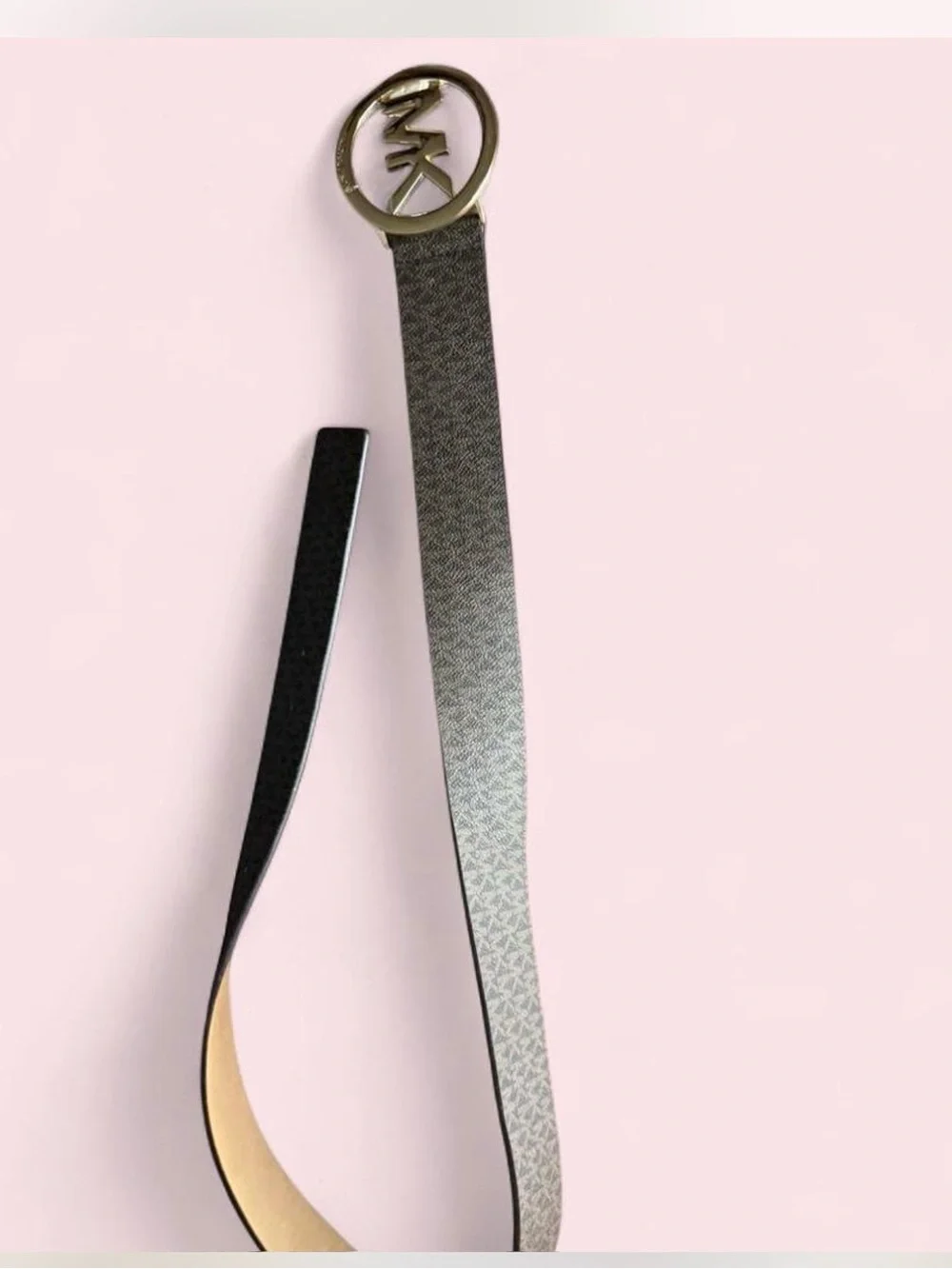 NWT ~ Women’s Michael Kors Brown Logo Circle Belt with Gold MK Emblem